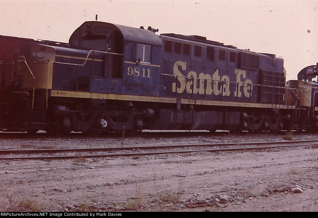 ATSF 9811